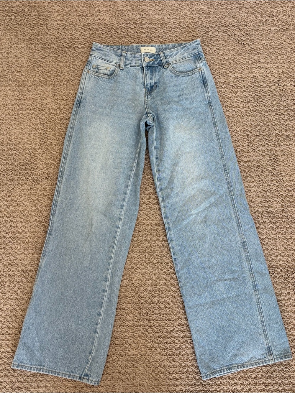 Women’s low rise baggy straight leg pacsun jeans